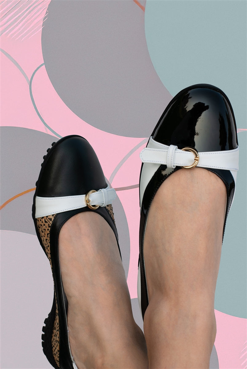 Walter Genuin Women's Paris Spikeless Slip On Golf Shoes-Black/raffia