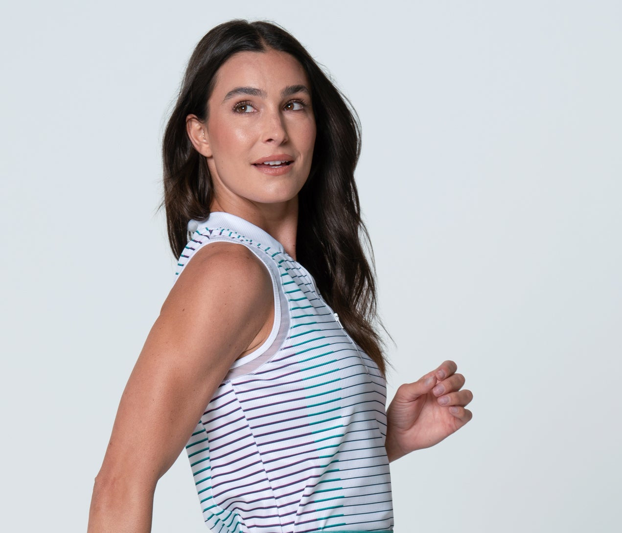 Lucky in Love Shimmer Performance Contour Ribbed Sleeveless Shirt-White/Midnight/Crsma