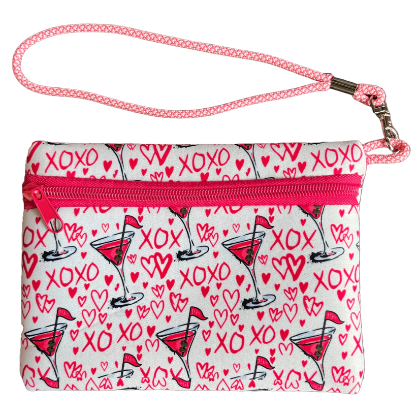 BOG Women's Printed Wristlet-XOXO