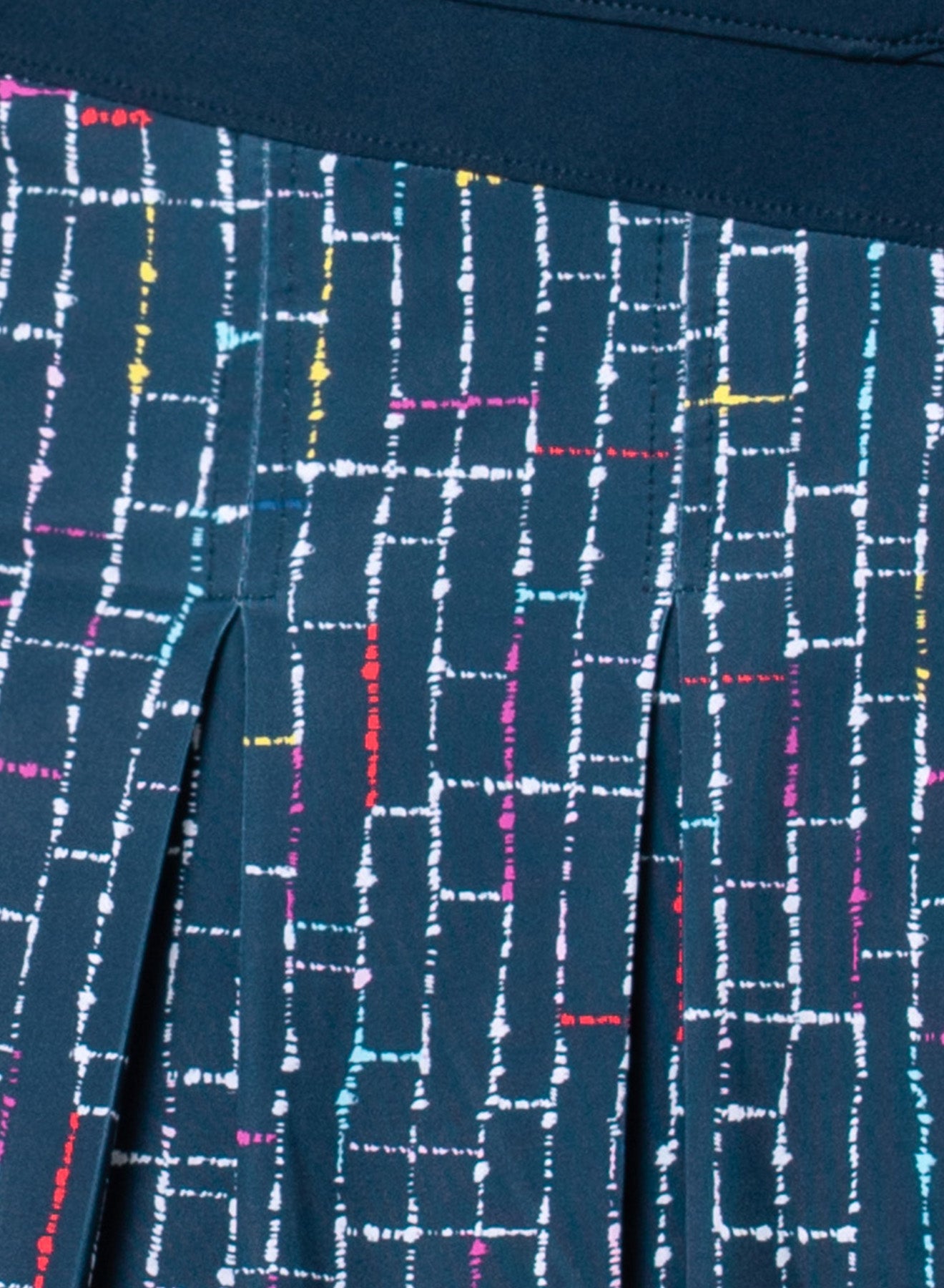 Lucky in Love PS I Love You Loving Boucle 17" Skort-Midnight Print