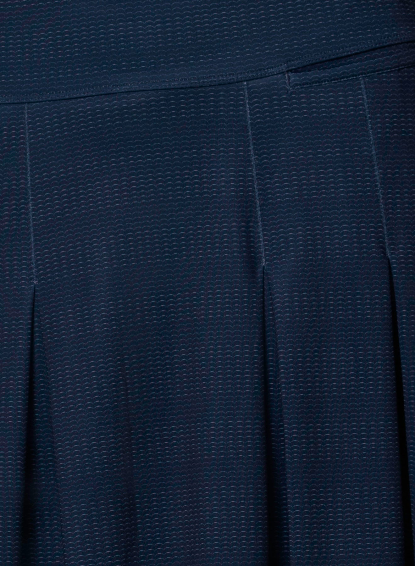 Lucky in Love Eyelet You Win Pleat with Mesh 17" Skort-Midnight/Aqua